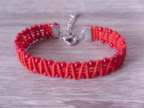 macrame bracelet red 1