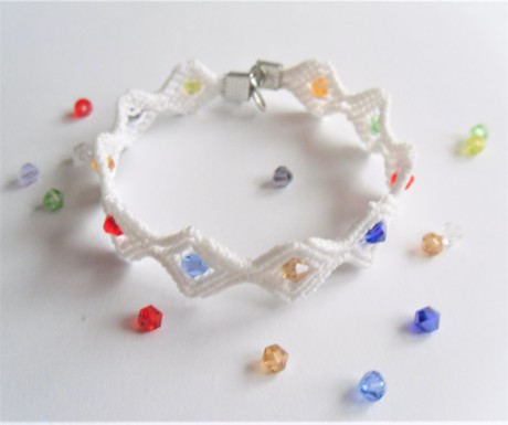 macrame bracelet white 1
